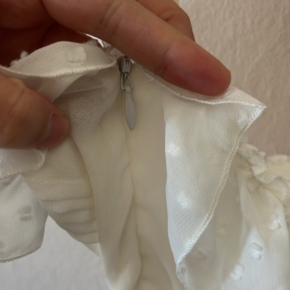 NWT bebe White Ruffle Swiss Dot Halter Convertible Romper XXS - Picture 9 of 16